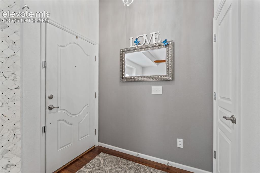 Image 7 of 47: Entry