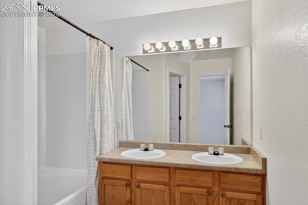 Image 18 of 46: Primary