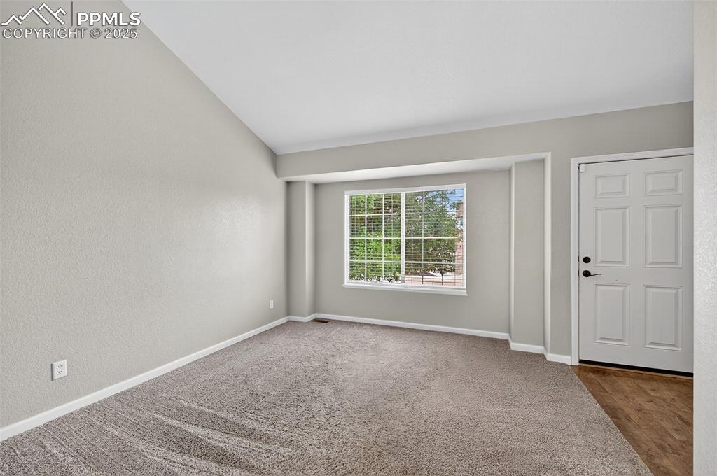 Image 7 of 46: Living Room