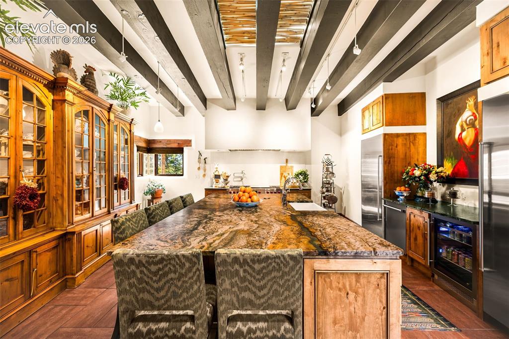 Image 12 of 49: Kitchen