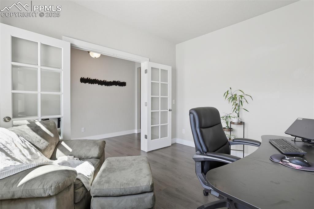 Image 7 of 43: Office