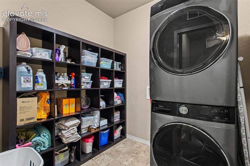 Image 24 of 47: Main Level Laundry Room
