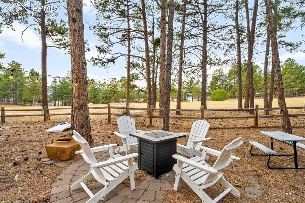 Image 40 of 45: Patio