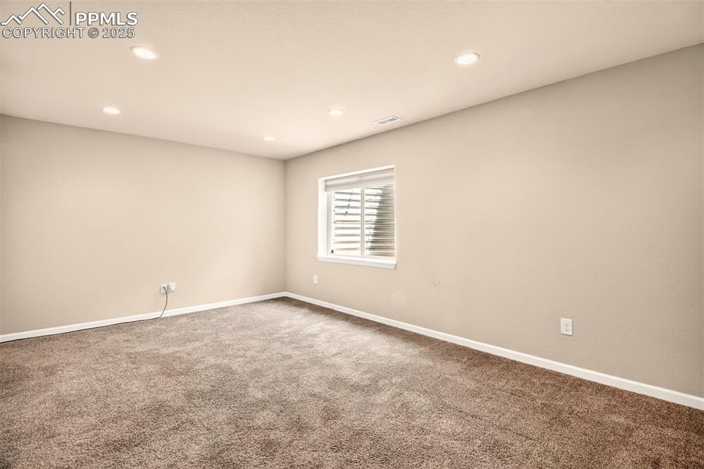 Image 25 of 37: Recreation Room