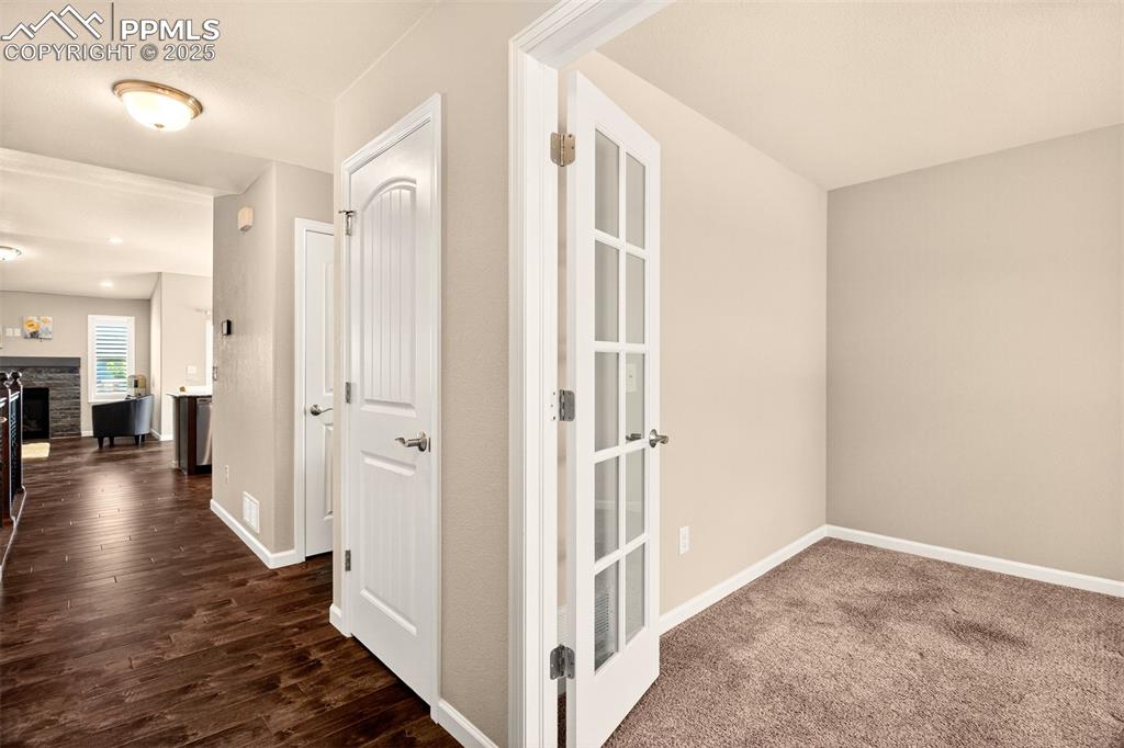 Image 6 of 37: Office