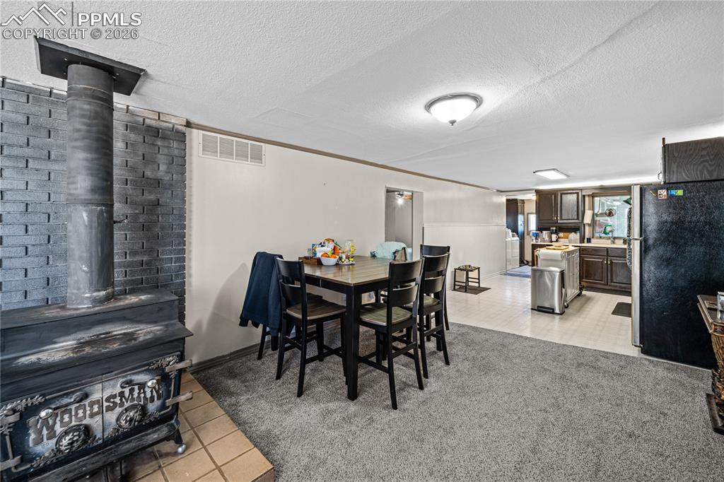 Image 6 of 47: Dining Area