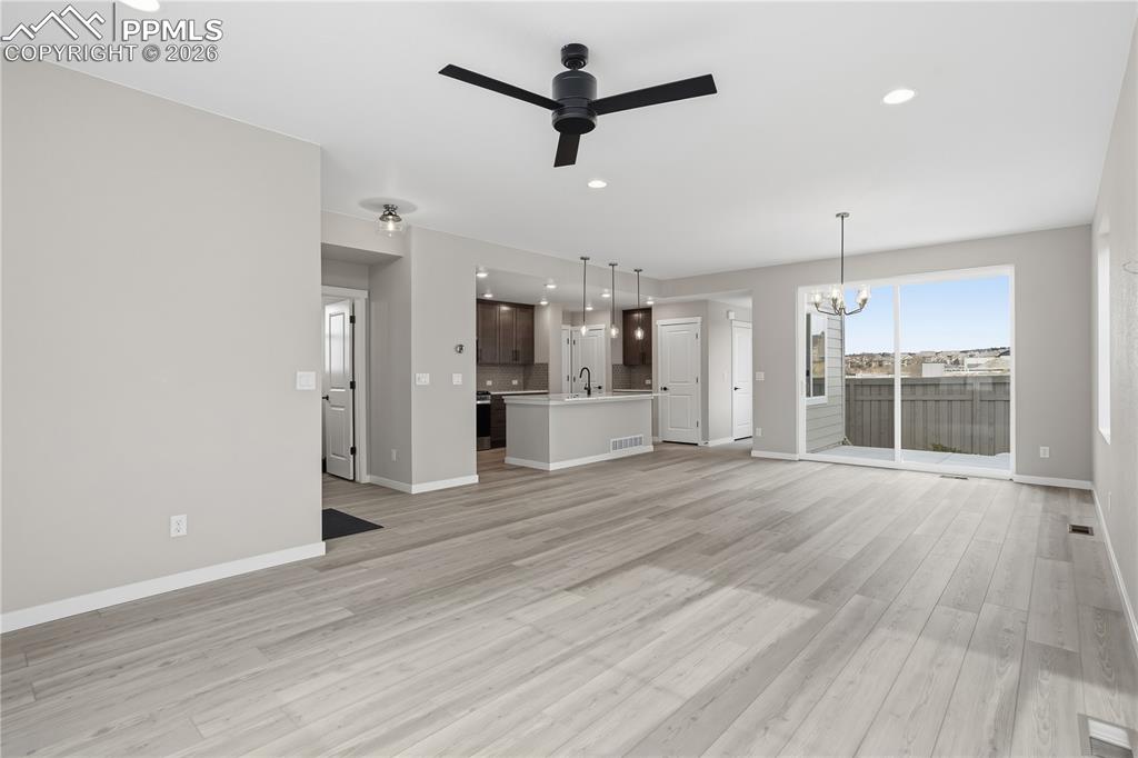 Image 21 of 33: Living Room