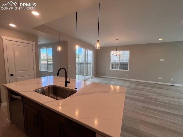 Image 3 of 11: Kitchen