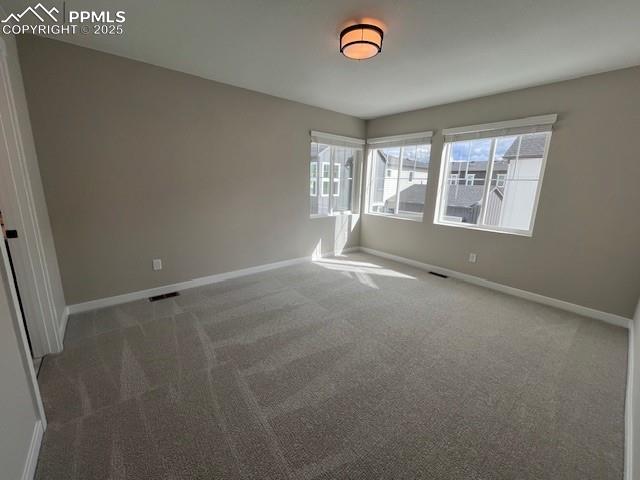 Image 6 of 11: Master Bedroom