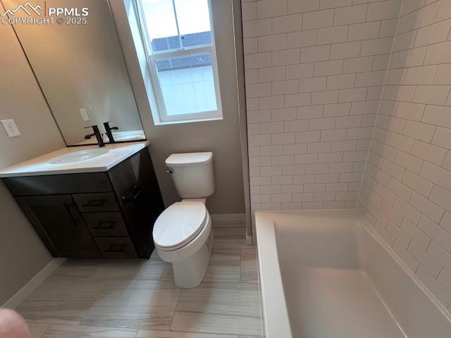 Image 9 of 11: Bathroom