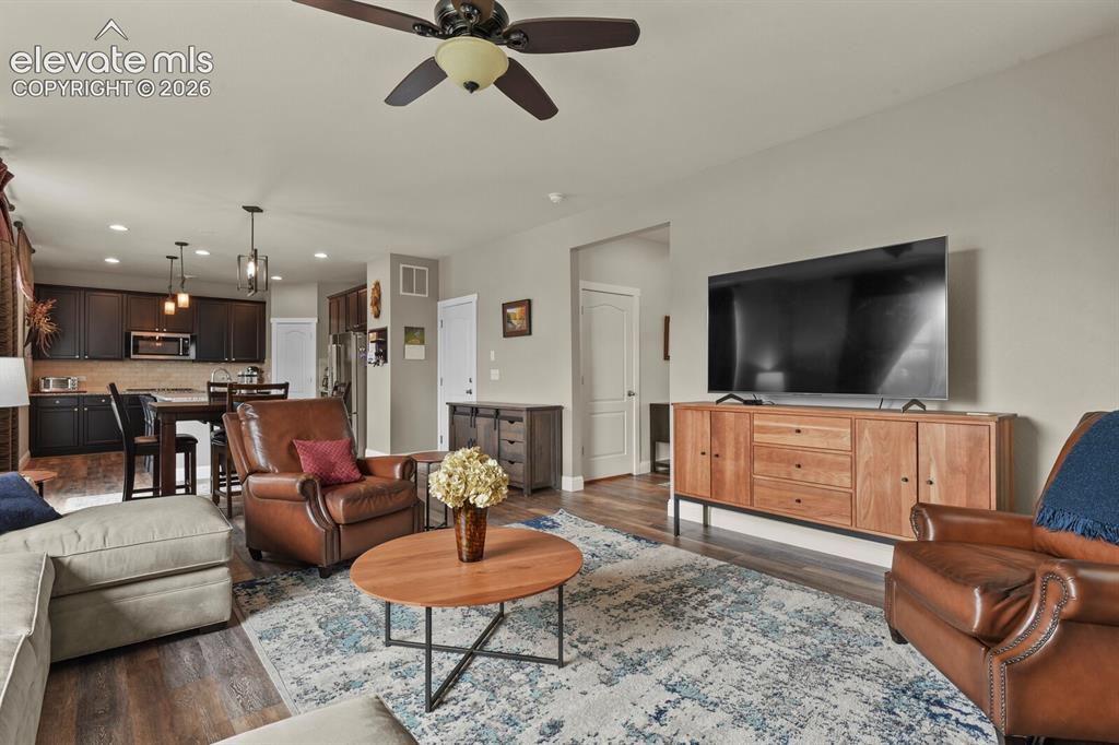 Image 11 of 45: Living Room