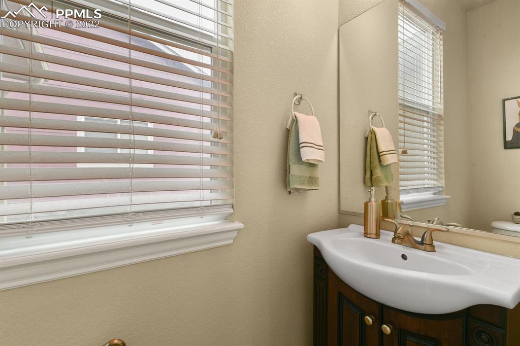Listing 4206715, Image 23 of 45