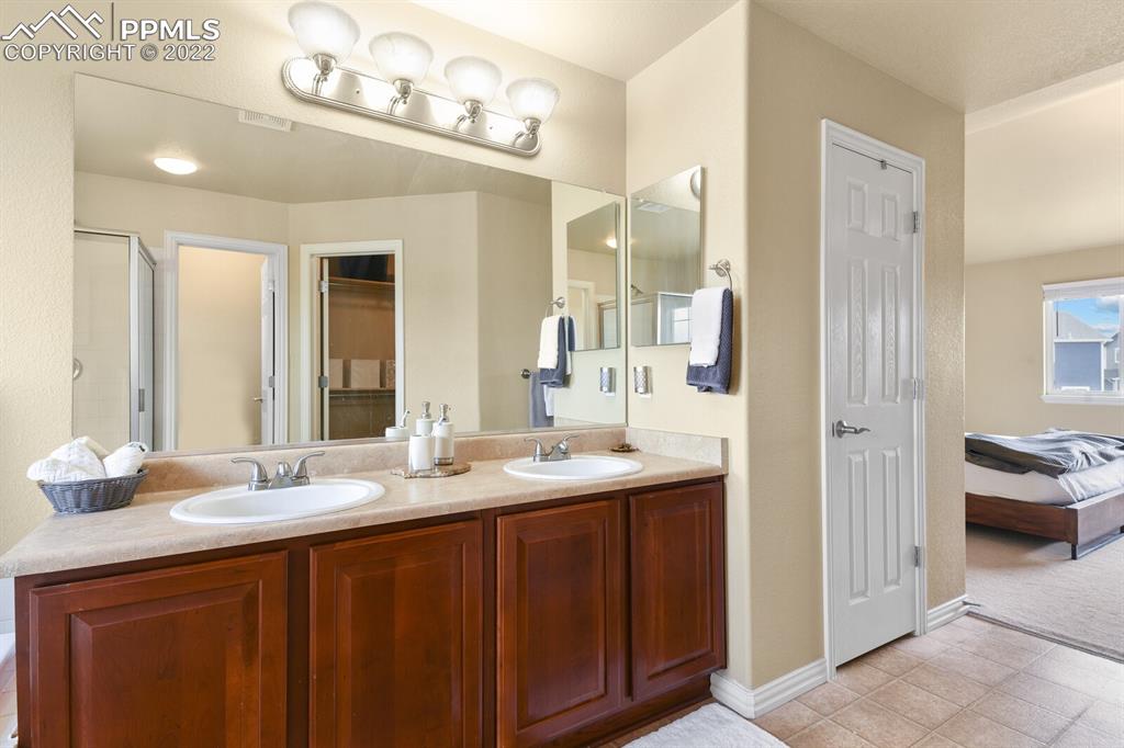 Listing 4206715, Image 33 of 45
