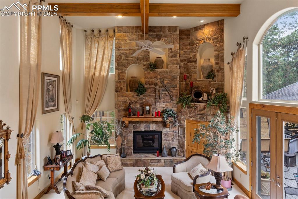 Image 7 of 41: Living Room