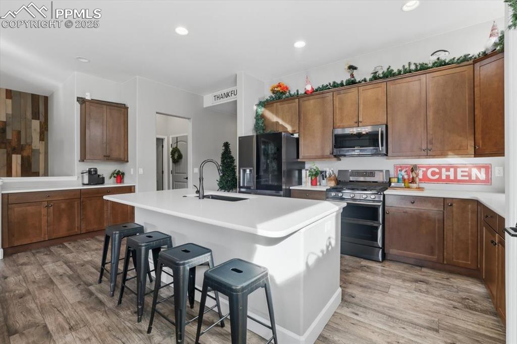 Image 4 of 31: Kitchen