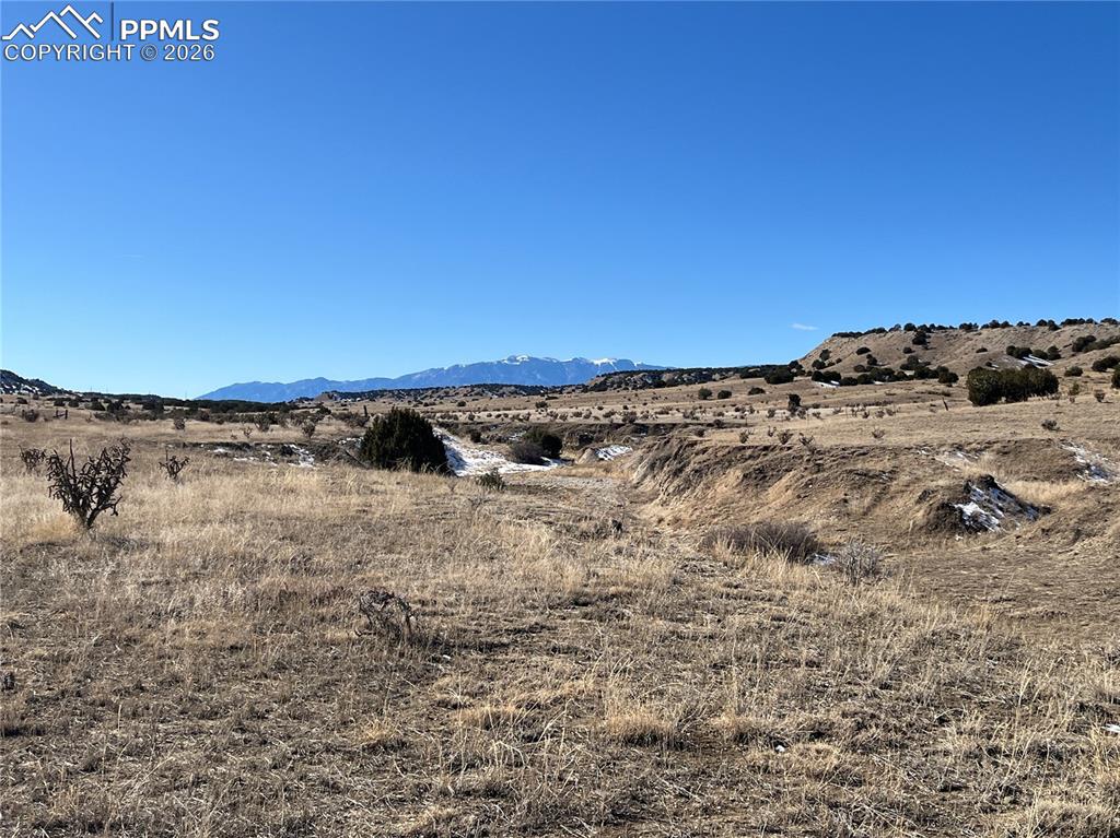 Image 33 of 34: View