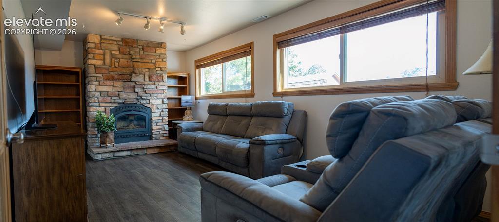 Image 7 of 38: Living Room