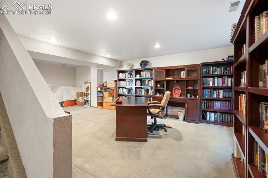 Image 33 of 50: Basement