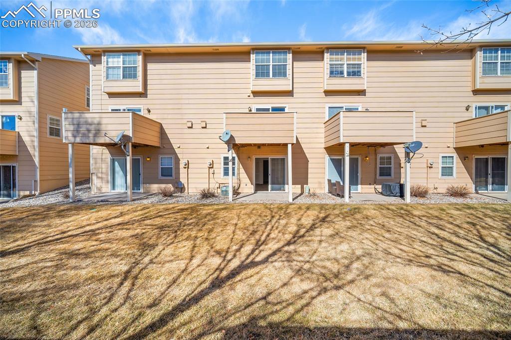 Image 22 of 24: No Description Available