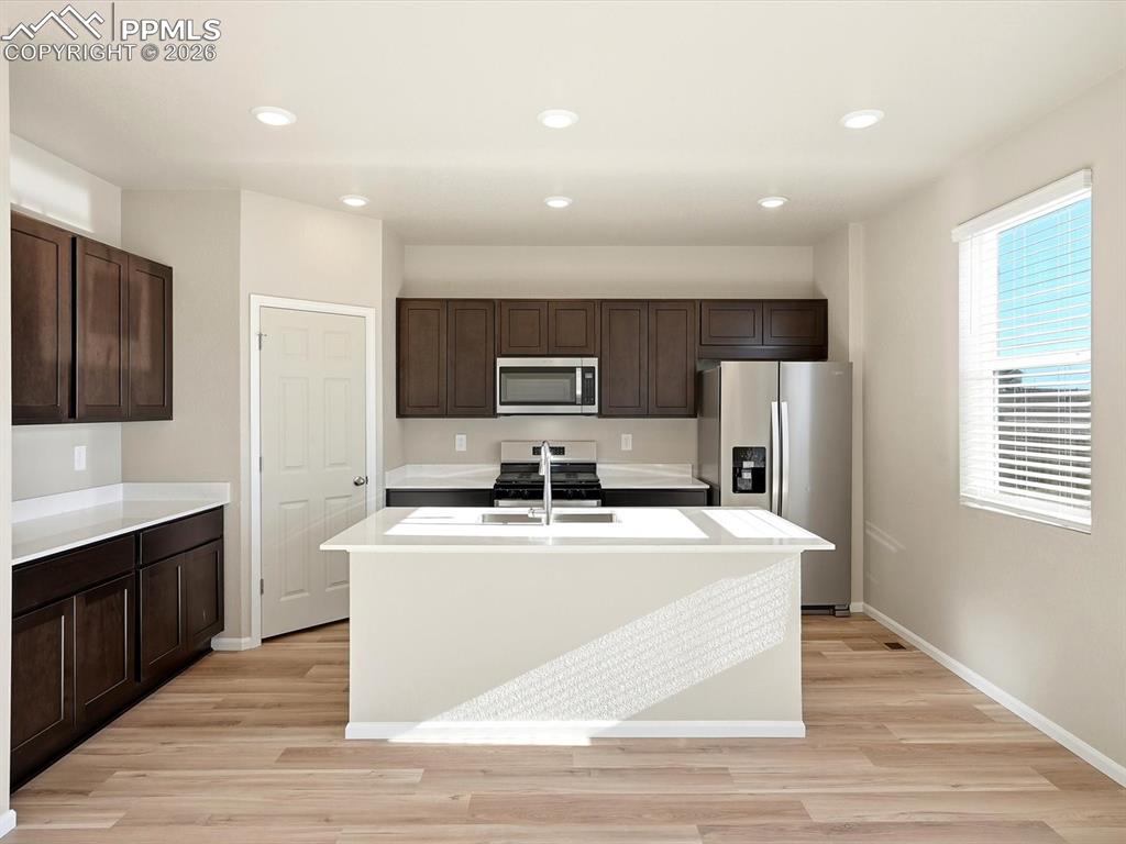 Image 5 of 29: Kitchen