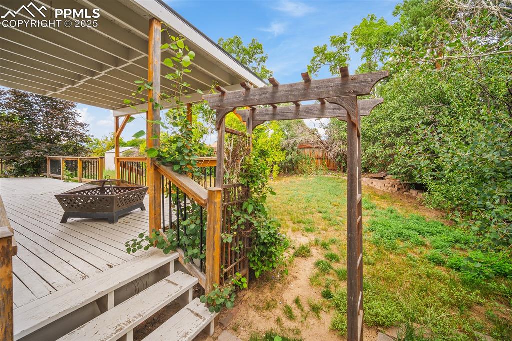Image 40 of 50: backyard and deck