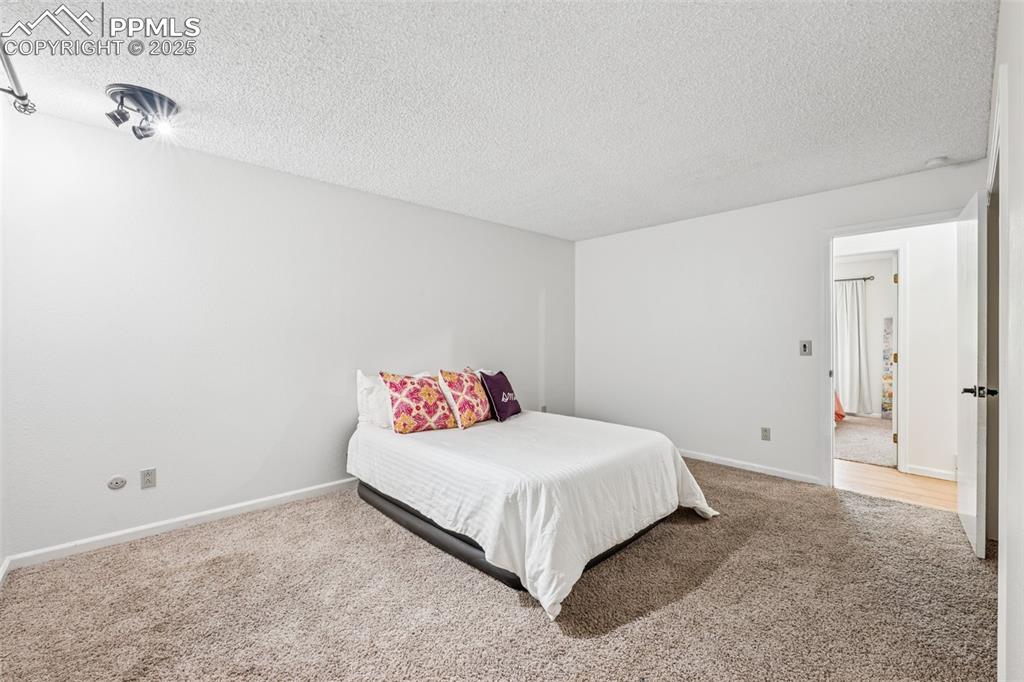 Image 19 of 42: Bedroom