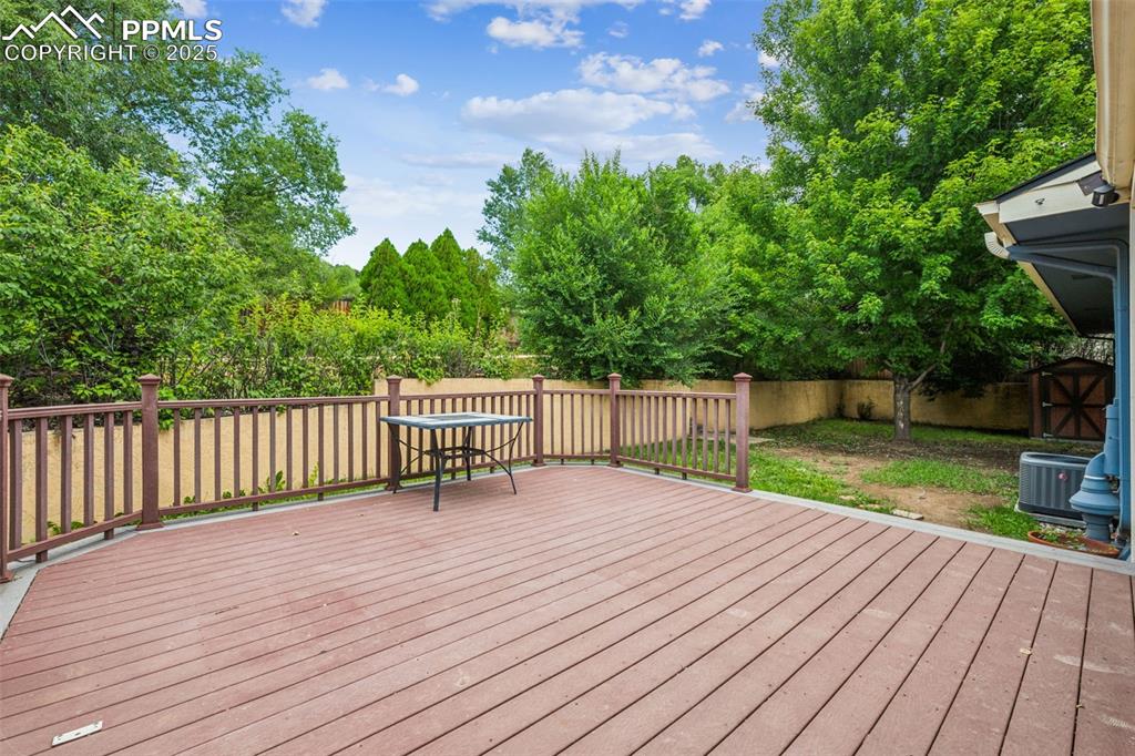 Image 6 of 42: Deck