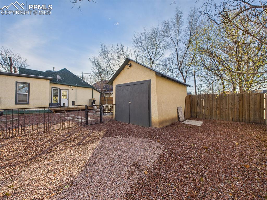 Image 29 of 31: Out Buildings