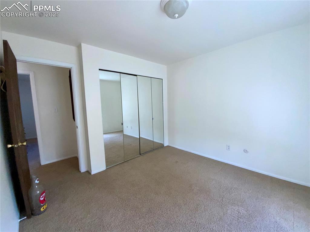 Image 14 of 22: Secondary Bedroom