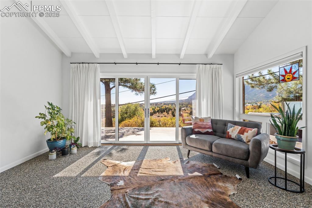 Image 12 of 50: Living Room