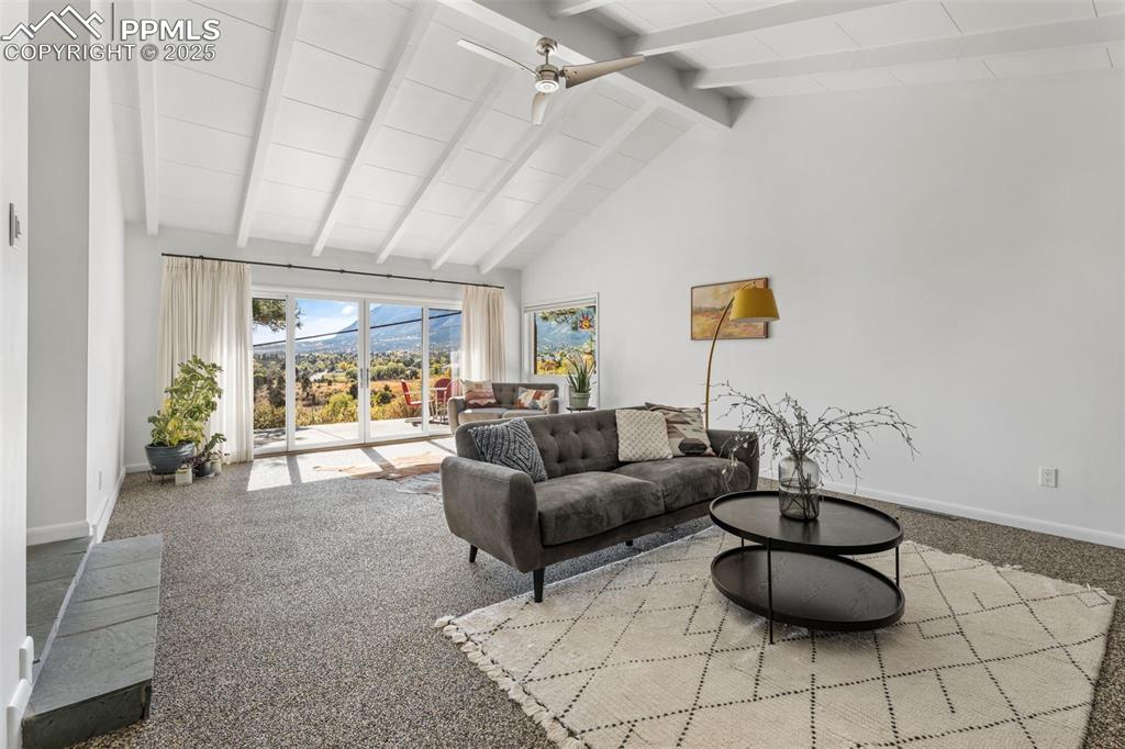 Image 13 of 50: Living Room