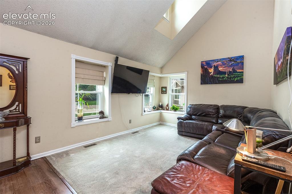 Image 10 of 50: Living Room