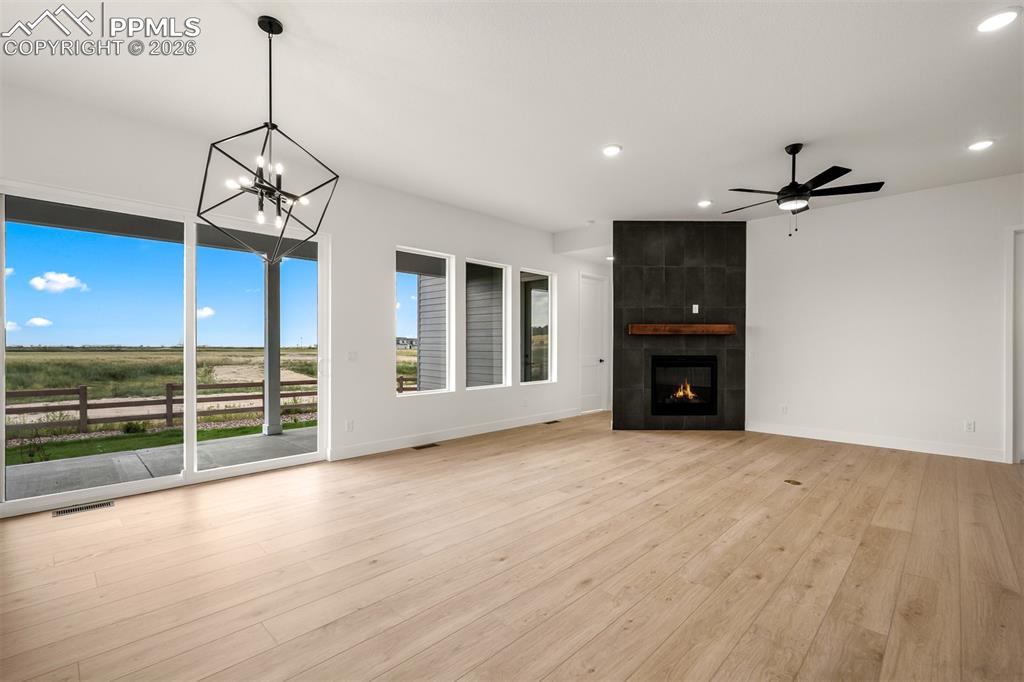 Image 8 of 45: Living Room