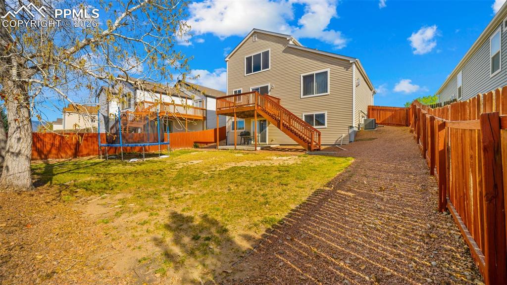 Image 36 of 48: Back of Structure