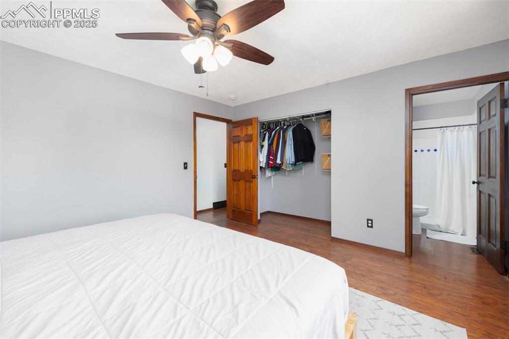 Image 20 of 43: Master Bedroom