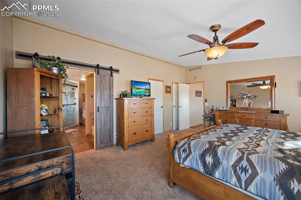 Image 11 of 33: Large Master Bedroom with En-Suite