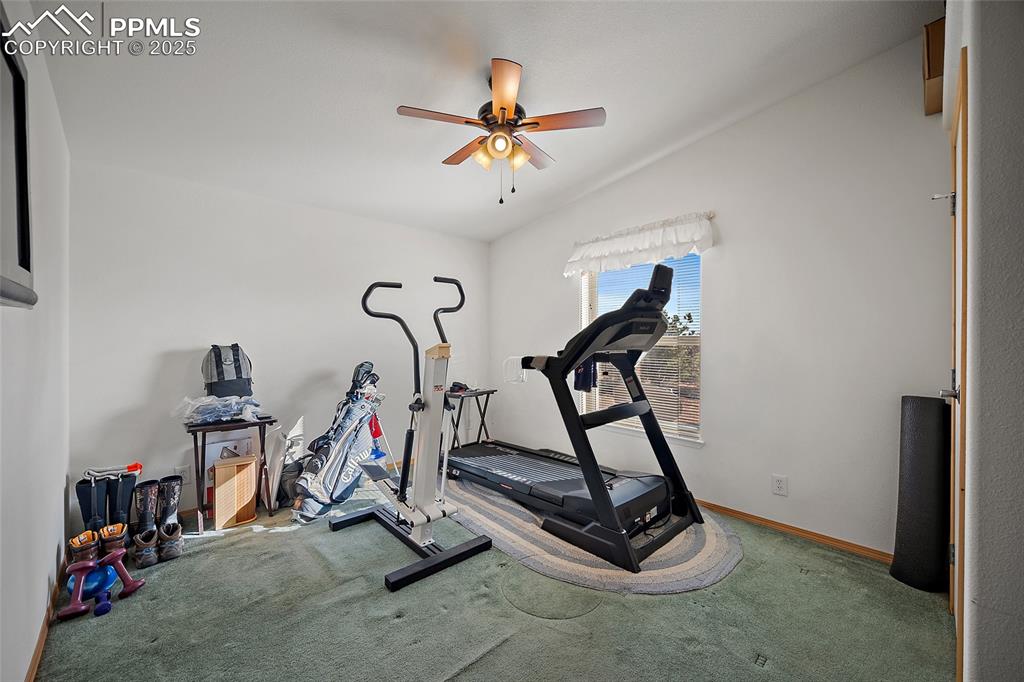 Image 16 of 33: 4th Bedroom