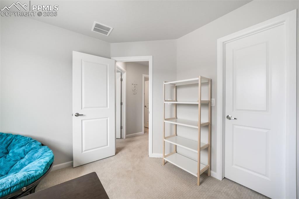 Image 39 of 48: Bedroom