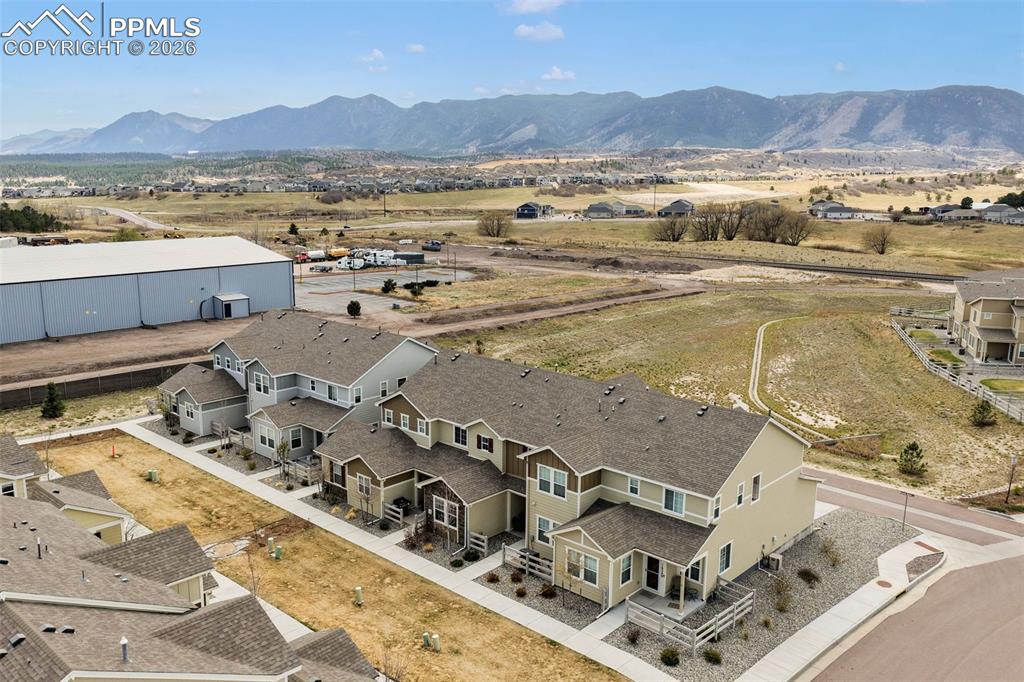 Image 44 of 48: Bedroom