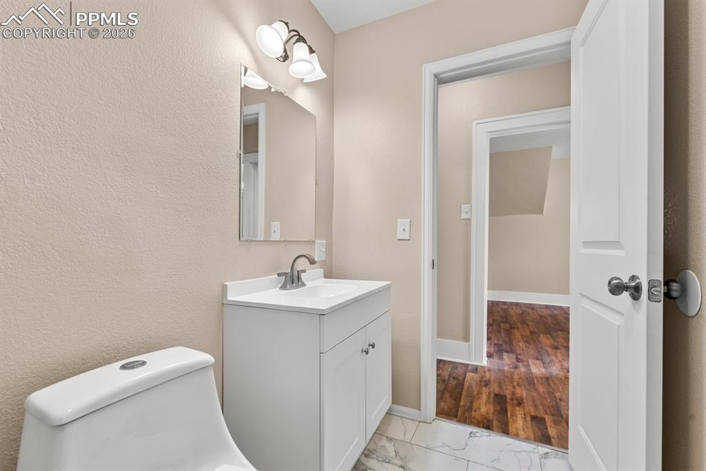 Image 12 of 26: Bathroom