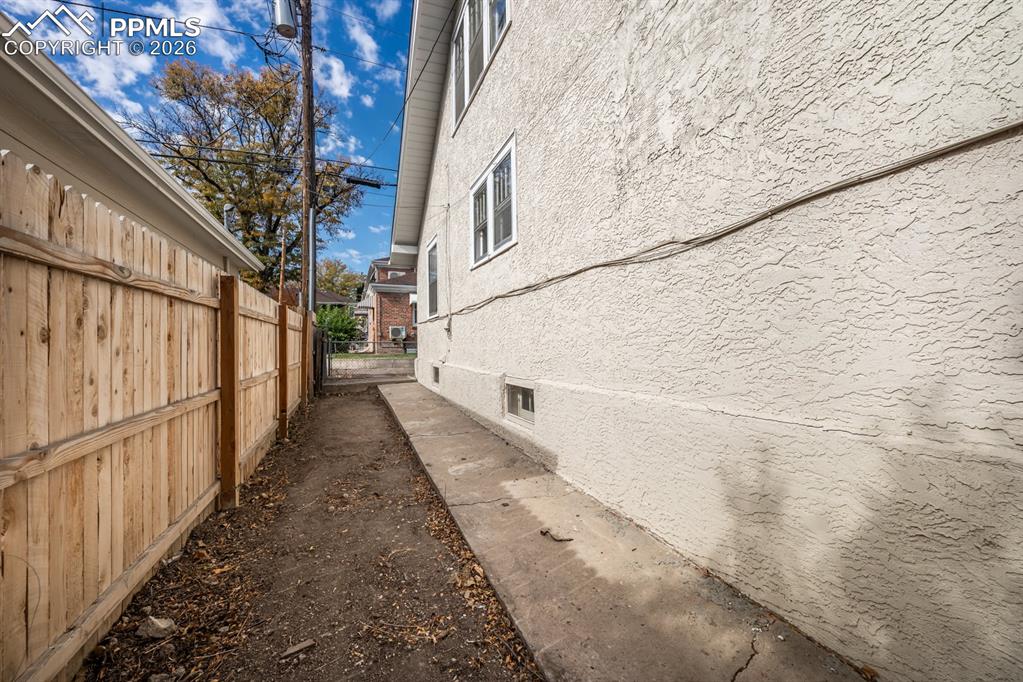 Image 23 of 26: Side of Structure