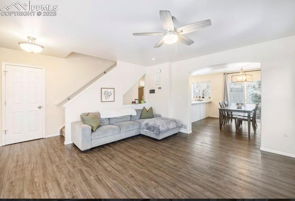 Listing 4227935, Image 5 of 9