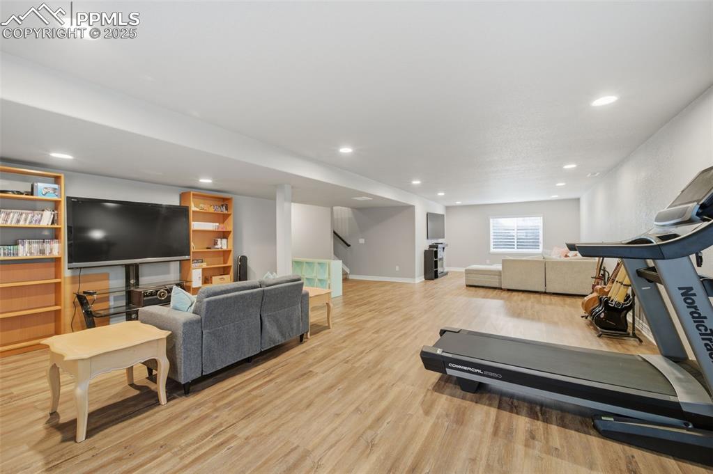 Image 25 of 35: Exercise Room