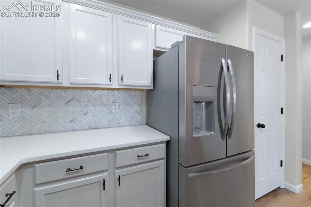 Image 6 of 29: Kitchen