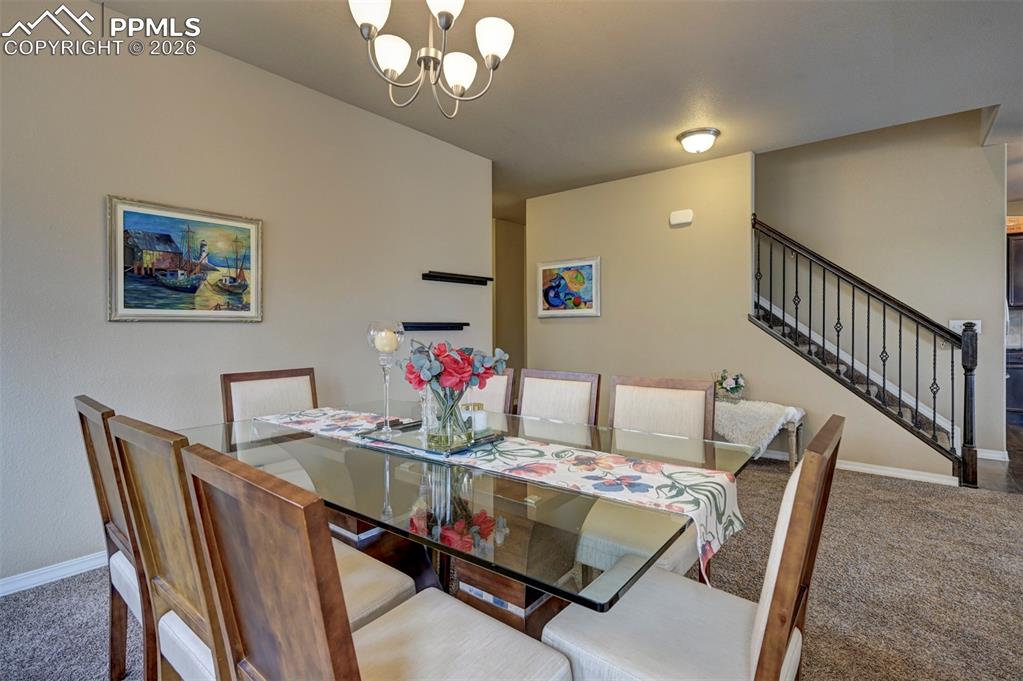 Image 10 of 47: Dining Area