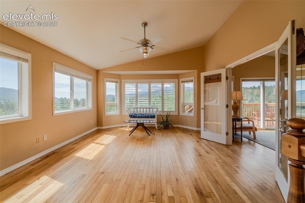 Image 21 of 41: Master Bedroom