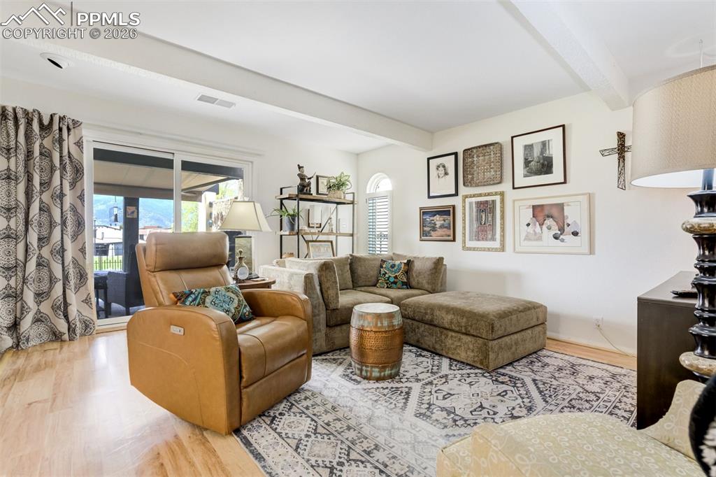 Image 6 of 45: Living Room