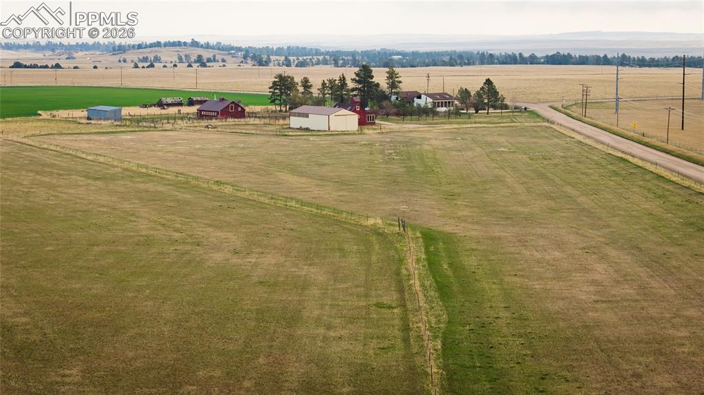 Image 5 of 43: Back of Structure