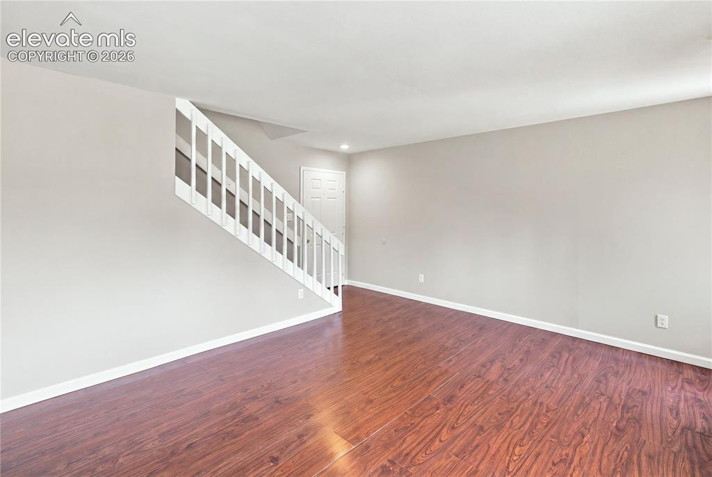 Image 6 of 26: Living Room
