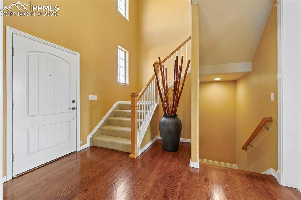 Image 14 of 38: Entry